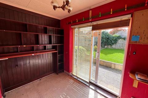 2 bedroom bungalow for sale - Beech Road, Branston, Lincoln, Lincolnshire, LN4 1PP