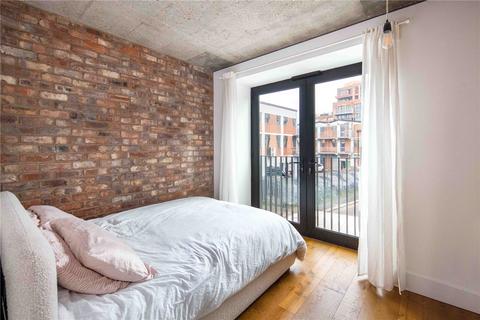 2 bedroom flat for sale, Fisheries Building, Lamb Lane, London, E8