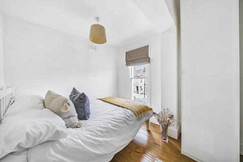 2 bedroom flat for sale, Braxfield Road, Brockley