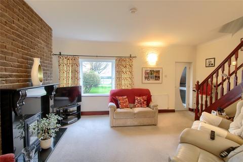 4 bedroom semi-detached house for sale, Woodside View, Picton