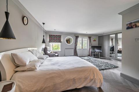 5 bedroom townhouse to rent, Virginia Water, Surrey