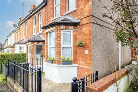 160 Godstone Road, Caterham, CR3 6RB