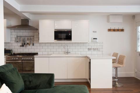 2 bedroom apartment for sale, Schubert Road, Putney, London, SW15
