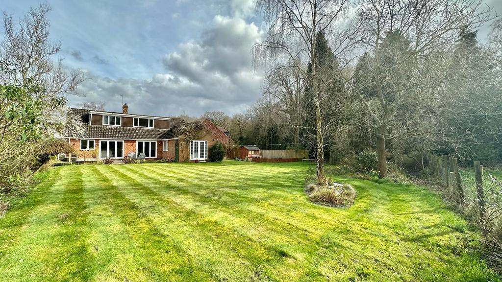 Grace Road, Millisons Wood, CV5 4 bed detached bungalow for sale £550,000