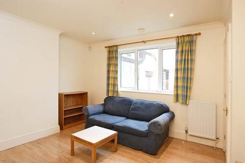 5 bedroom semi-detached house to rent, Parsons Place, Oxford