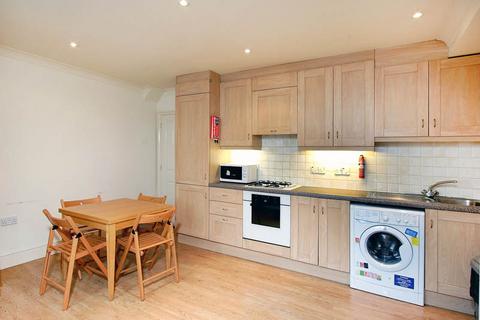 5 bedroom semi-detached house to rent, Parsons Place, Oxford