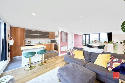 2 bedroom apartment for sale, Madison Square, City Centre, Liverpool, L1