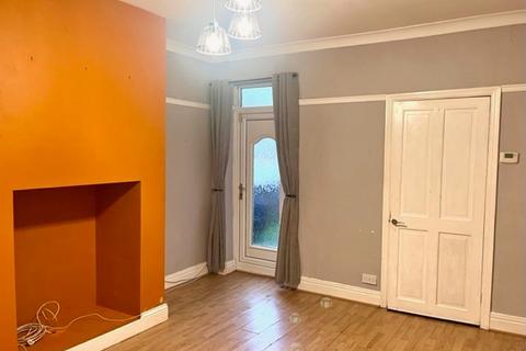 2 bedroom flat for sale - Birchington Avenue, South Shields, NE33