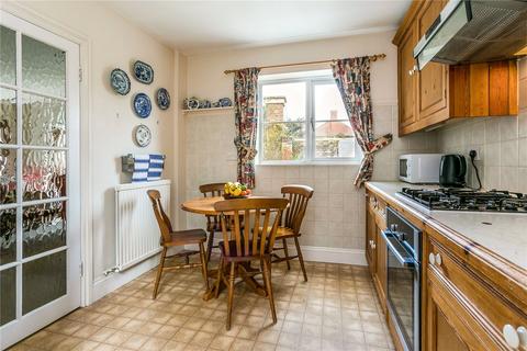 undefined, Gravel Hill, Henley-on-Thames, Oxfordshire, RG9
