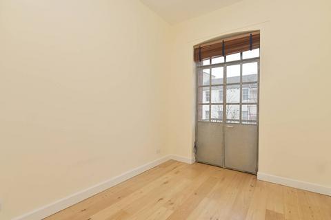 49/4 Patriothall, Edinburgh, EH3 5AY