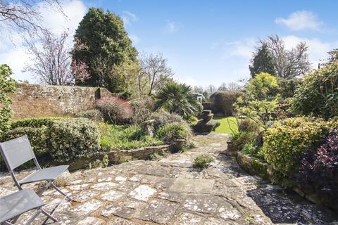 Hollybush House Ashley Lane, Lymington, SO41 3RH