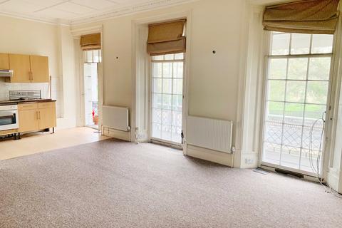 1 bedroom flat to rent, Pavilion Parade, Brighton BN2