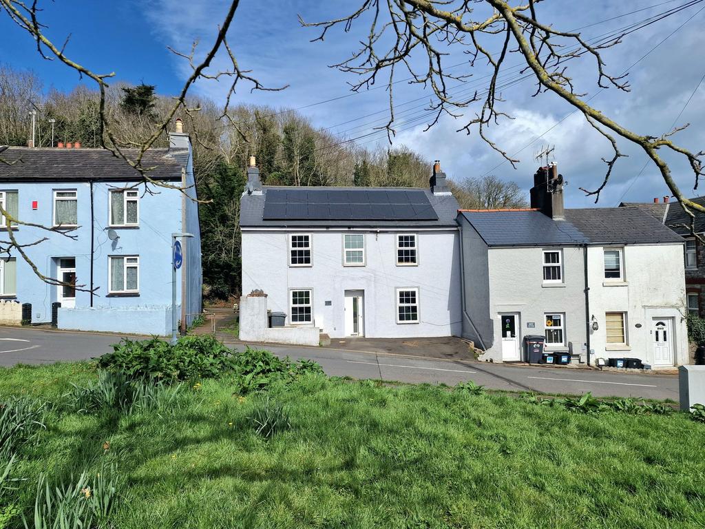 Barton, Torquay 6 bed terraced house for sale £350,000
