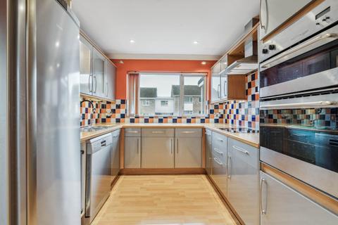 10 Upper Tail, Watford, WD19 5DF