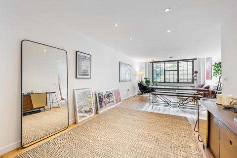 2 bedroom flat for sale, Venn Street, London SW4