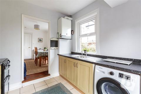 114 Singlewell Road, Gravesend, DA11 7PT