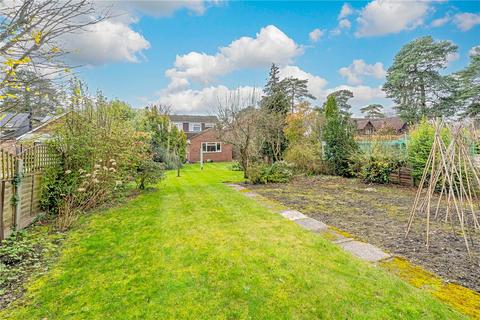 109 Barkham Ride, Finchampstead, Wokingham, RG40 4EP