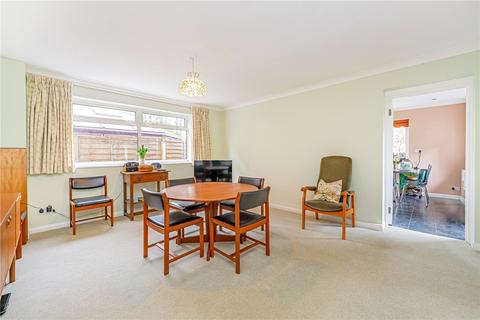 109 Barkham Ride, Finchampstead, Wokingham, RG40 4EP