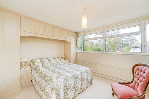 109 Barkham Ride, Finchampstead, Wokingham, RG40 4EP