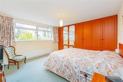 109 Barkham Ride, Finchampstead, Wokingham, RG40 4EP