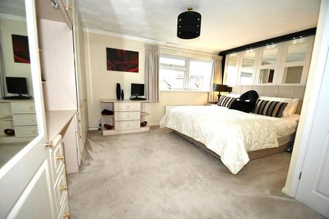2 bedroom maisonette for sale - Ditton Road, Langley, Berkshire, SL3