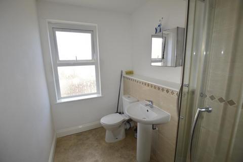 1 bedroom in a house share to rent, Shillito Road, Parkstone, Poole, Dorset, BH12 2BN