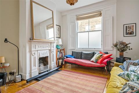 2 bedroom terraced house to rent - Quilter Street, London, E2