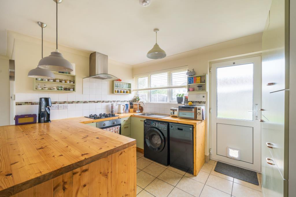 Wallingford, Oxfordshire, OX10 2 bed semidetached bungalow for sale