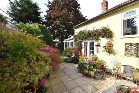 3 bedroom detached house for sale, The Street, Hollesley, Woodbridge, IP12