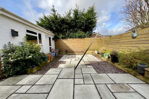 26 Sudgrove Place, Stoke-on-trent, ST3 7TL