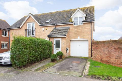 2 bedroom coach house for sale - Larch Close, Hersden, CT3