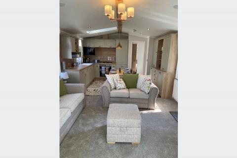 undefined, Two Bed Swift Vendee (40x12) Solent Breezes Holiday Park, Southampton SO31