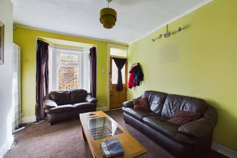 2 bedroom terraced house for sale, Nesfield Avenue, Perth Street West, Hull, HU5