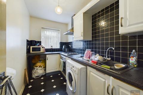 1 bedroom flat for sale - Conwy Drive, Liverpool