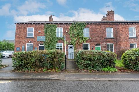 2 bedroom terraced house for sale, Hob Hey Lane, Culcheth, WA3