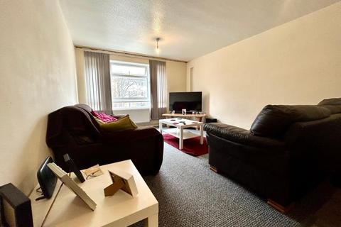 2 bedroom apartment to rent - Pencarrow Place, Fishermead