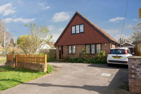 4 bedroom detached house for sale - Firgrove Road, North Baddesley, Southampton, Hampshire, SO52