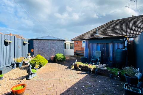 2 bedroom semi-detached bungalow for sale, Rutland Drive, Thurmaston, LE4