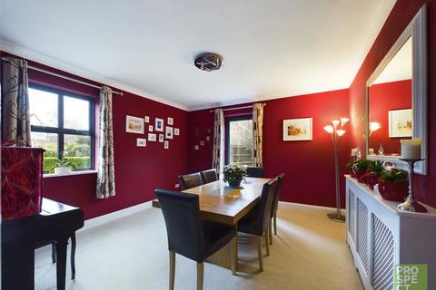 4 bedroom detached house for sale - Priory Court, Winnersh, Wokingham, Berkshire, RG41