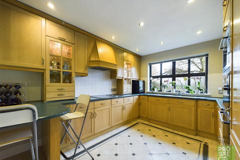 4 bedroom detached house for sale, Priory Court, Winnersh, Wokingham, Berkshire, RG41