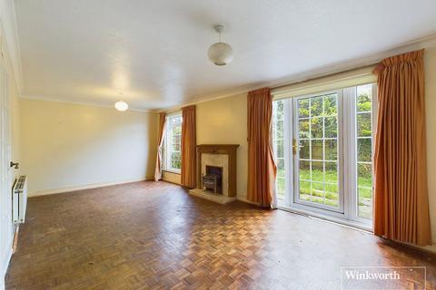 17, Benyon Court Bath Road, Reading, RG1 6HR