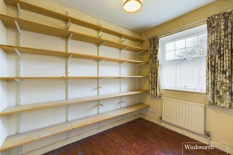 17, Benyon Court Bath Road, Reading, RG1 6HR
