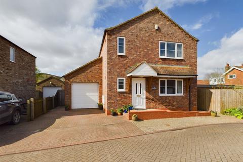 3 bedroom detached house for sale - Old Forge Way, Beeford, YO25 8GA