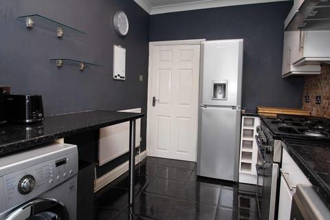 1 bedroom flat to rent - Blenheim Square, Leeds, LS2