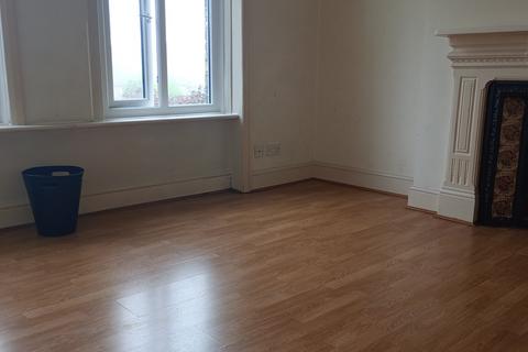 1 bedroom flat to rent, Hillfield Avenue, CROUCH HILL N8