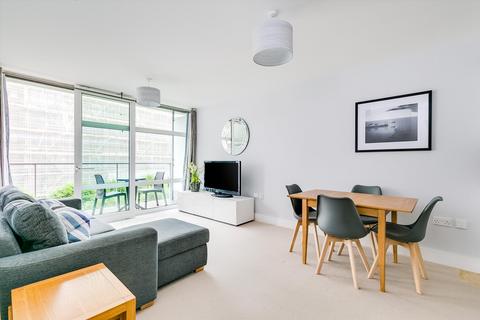 2 bedroom flat to rent, Warwick Building, Queenstown Road, London, SW11