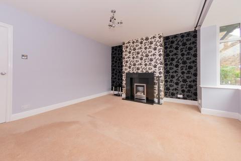2 bedroom terraced house for sale - Morley, Leeds LS27