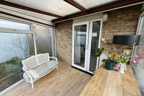 2 bedroom semi-detached bungalow for sale, Orchard Way, Wymondham NR18