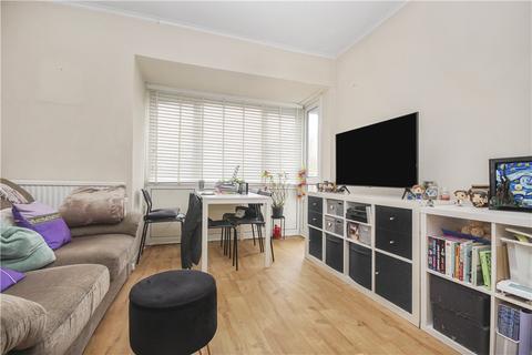 1 bedroom apartment to rent, Hill House Road, London, SW16