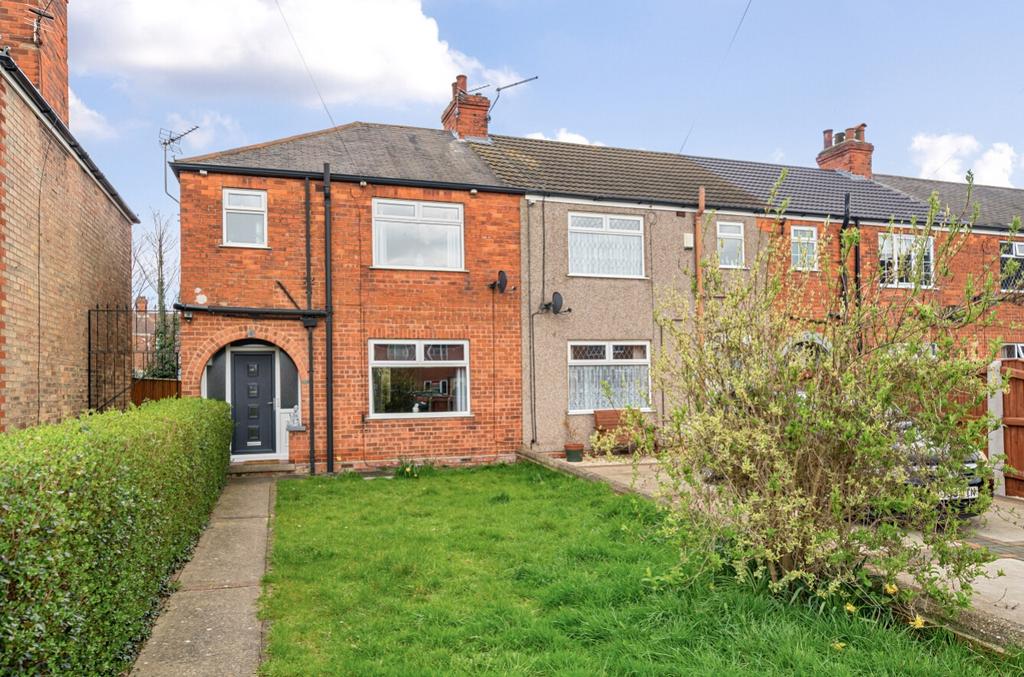 6 Little Michael Street, Grimsby 3 bed end of terrace house £140,000